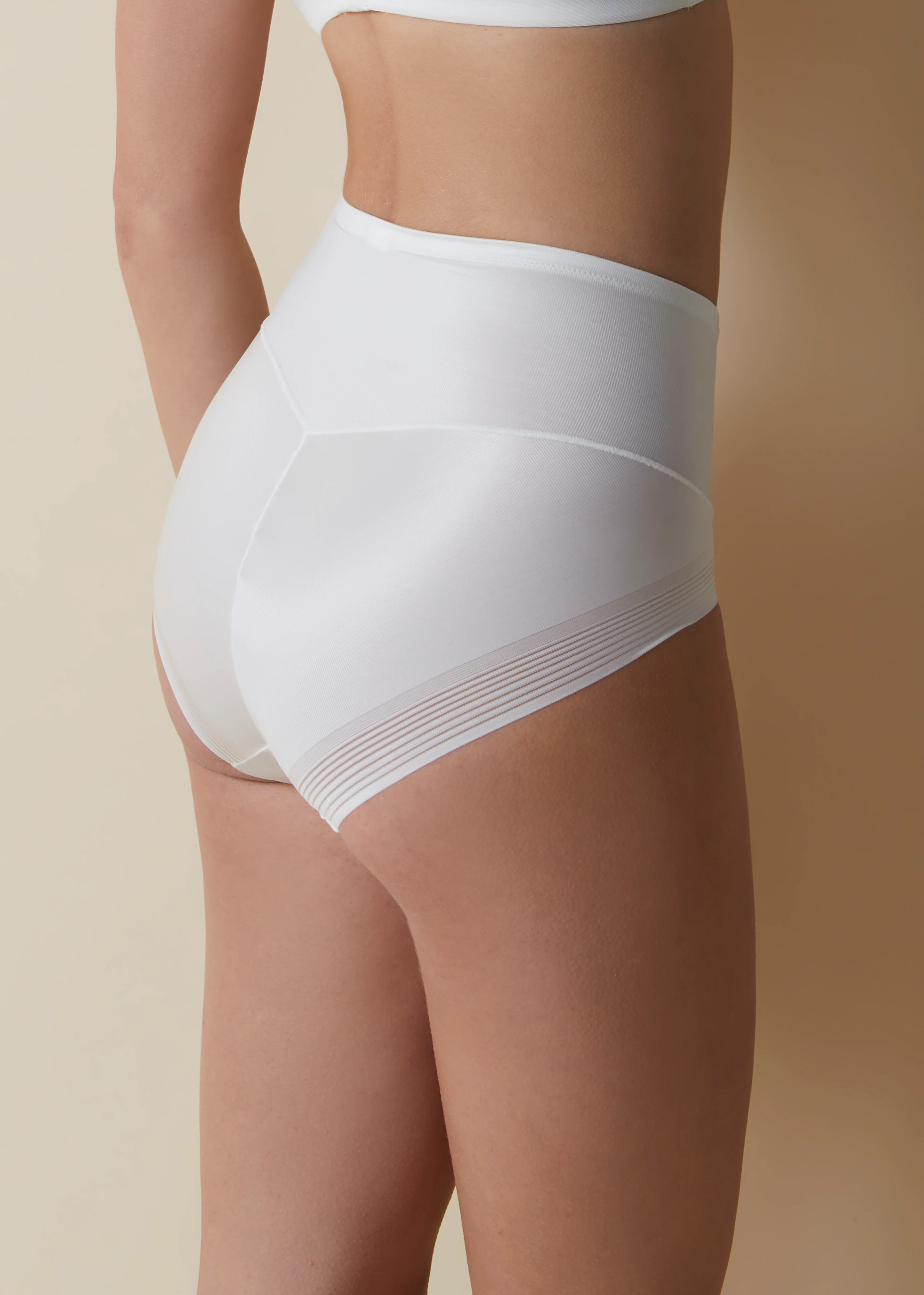 Slip modellante a vita alta senza trasparenze con motivo floreale frontale - Image 10